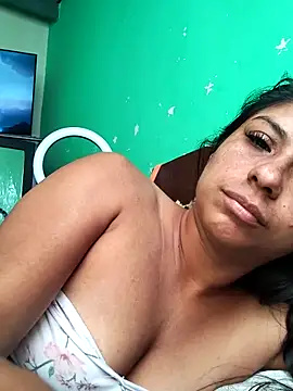 AnggelicaSwan21 online show from October 2025 01:23:01 PM