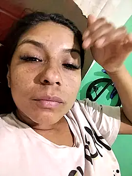 AnggelicaSwan21 online show from December 2025 12:43:01 AM