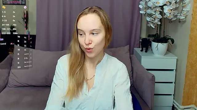 SoonMoor online show from January 2026 07:12:01 PM