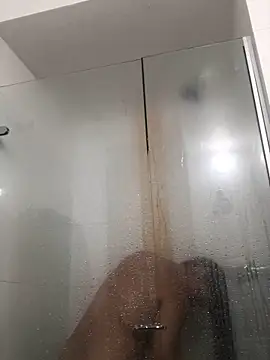 Snapshot of Paris_11 chatting on October 2025 01:43:02 PM Paris 11 online show from October 2025 01:43:02 PM