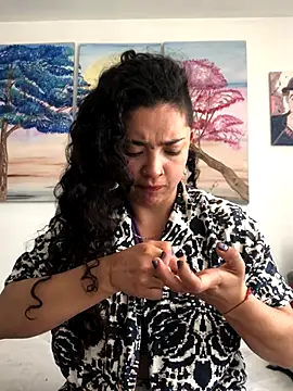 Snapshot of Paris_11 chatting on November 2025 02:23:01 PM Paris 11 online show from November 2025 02:23:01 PM