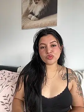 Snapshot of Emma_2903 chatting on September 2025 01:26:02 PM Emma 2903 online show from September 2025 01:26:02 PM