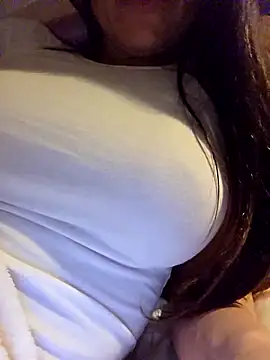 Snapshot of sexy7883 chatting on February 2026 11:28:02 PM sexy7883 online show from February 2026 11:28:02 PM