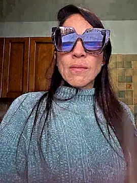 Snapshot of sexy7883 chatting on January 2026 01:18:02 PM sexy7883 online show from January 2026 01:18:02 PM