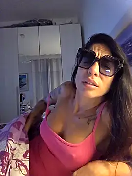 Snapshot of sexy7883 chatting on October 2025 04:44:02 AM sexy7883 online show from October 2025 04:44:02 AM