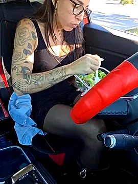 sexy7883 online show from November 2025 01:04:01 PM