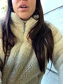 sexy7883 online show from March 2026 09:36:02 AM