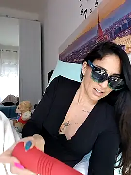 Snapshot of sexy7883 chatting on March 2025 05:26:02 PM sexy7883 online show from March 2025 05:26:02 PM