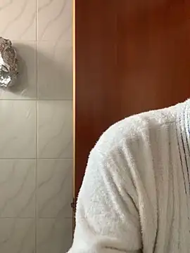 Snapshot of Berta_arevalo_blsd chatting on October 2025 04:50:01 PM Berta arevalo blsd online show from October 2025 04:50:01 PM