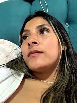 Snapshot of Berta_arevalo_blsd chatting on October 2025 04:06:01 PM Berta arevalo blsd online show from October 2025 04:06:01 PM