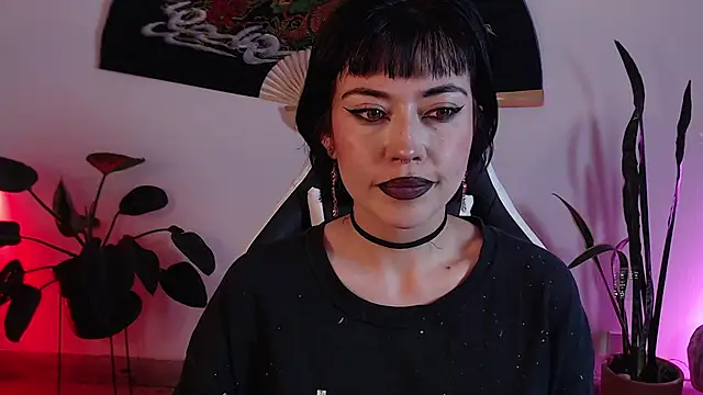 Ellyuwuw online show from February 2026 12:28:02 AM