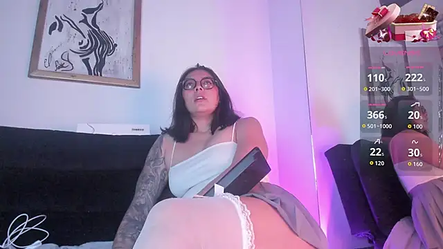 Snapshot of LolaXXXperience chatting on November 2025 11:36:02 AM LolaXXXperience online show from November 2025 11:36:02 AM