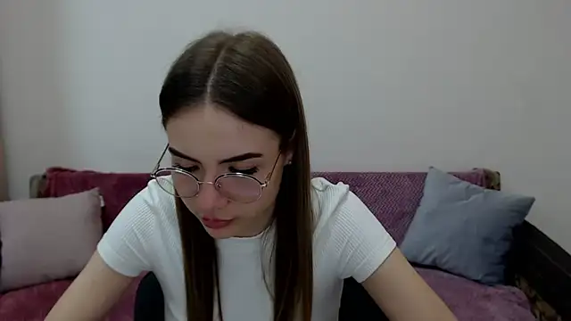 Snapshot of aSingleOne chatting on October 2025 05:50:02 AM aSingleOne online show from October 2025 05:50:02 AM