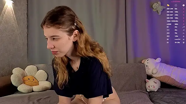 Sunflovery online show from February 2026 09:58:02 PM