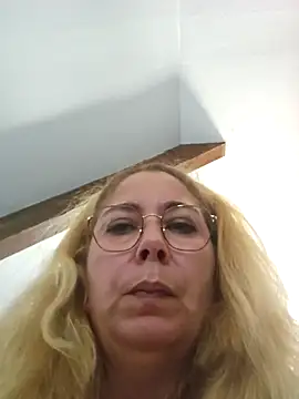 Snapshot of misscokine666 chatting on October 2025 08:24:01 PM misscokine666 online show from October 2025 08:24:01 PM
