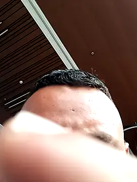 angelitocalientico online show from November 2025 08:19:01 PM