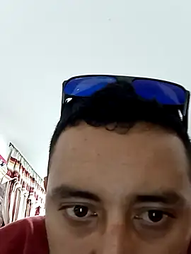 angelitocalientico online show from September 2025 06:04:02 PM