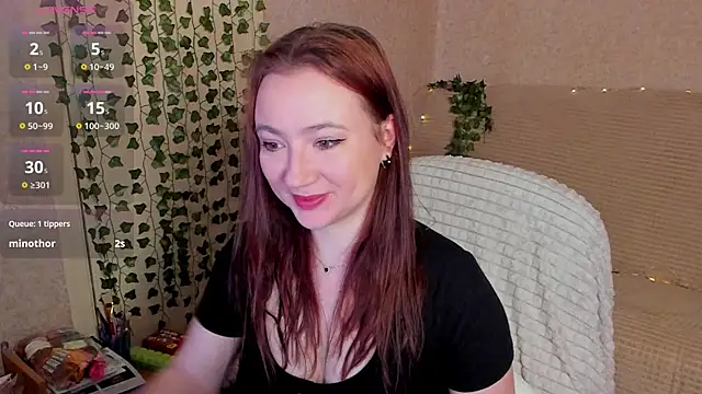 Snapshot of Micky_Wood chatting on April 2026 05:37:01 PM Micky Wood online show from April 2026 05:37:01 PM