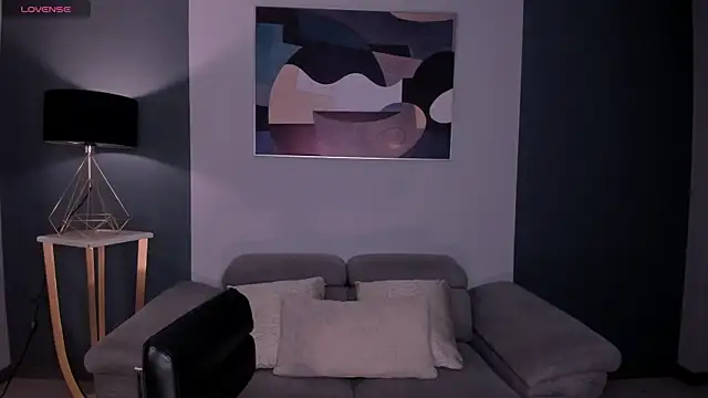 LaurentConnor online show from September 2025 03:50:02 AM