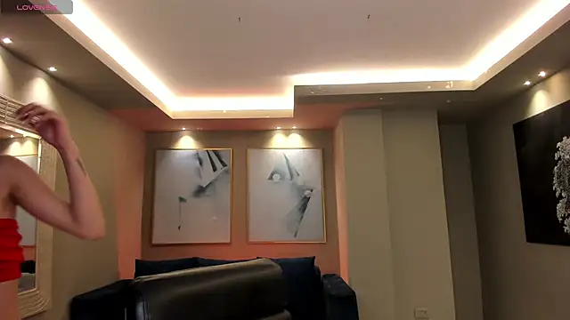 LaurentConnor online show from December 2025 02:34:01 AM