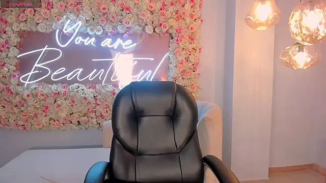 MayaMoretti  online show from October 2025 03:38:02 AM