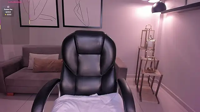 MayaMoretti  online show from January 2026 03:24:01 AM