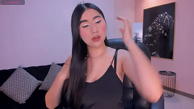 MayaMoretti  online show from January 2026 03:32:02 AM