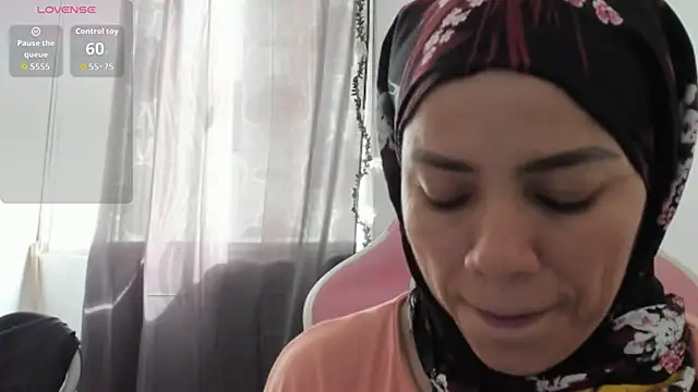 dalila kemur online show from December 2025 05:11:01 PM