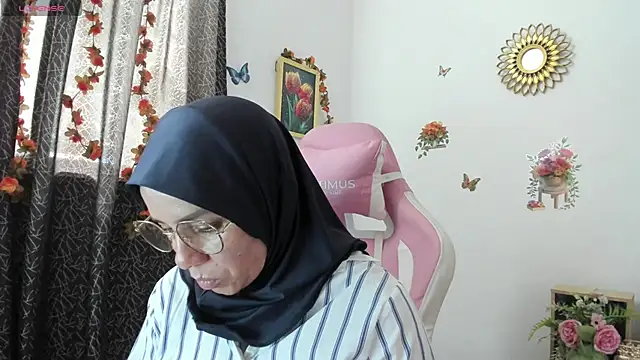 dalila kemur online show from May 2026 03:32:01 PM
