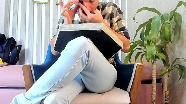 Snapshot of EthanGrey chatting on September 2025 11:20:02 AM EthanGrey online show from September 2025 11:20:02 AM