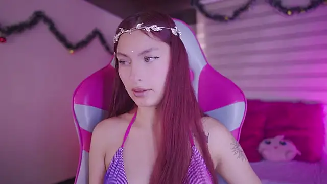 Rebecah 1 online show from December 2025 01:39:01 PM