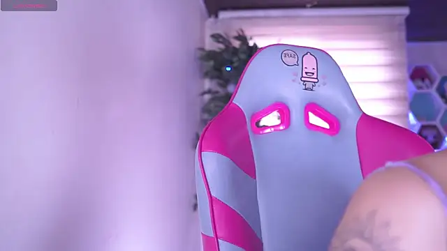 Rebecah 1 online show from April 2026 02:45:02 PM