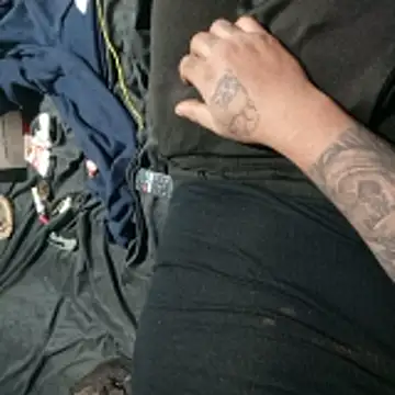 johnboones10 online show from April 2026 02:46:02 PM