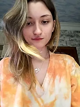 Snapshot of LillySvon chatting on May 2026 02:09:01 PM LillySvon online show from May 2026 02:09:01 PM
