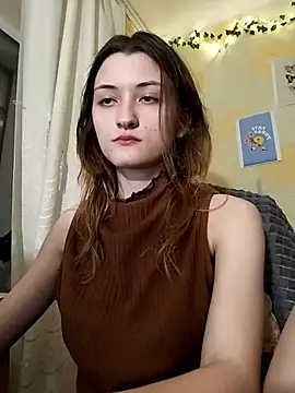 Snapshot of LillySvon chatting on April 2026 05:17:01 PM LillySvon online show from April 2026 05:17:01 PM
