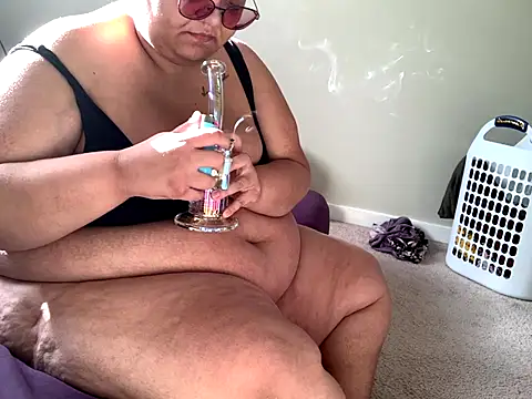 taydeebear online show from November 2025 06:11:01 PM