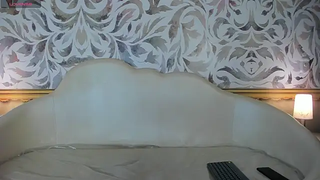 Snapshot of Ivy_rae_xxx chatting on October 2025 01:45:02 PM Ivy rae xxx online show from October 2025 01:45:02 PM