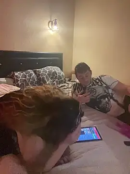 lesptilou online show from February 2026 09:34:01 PM