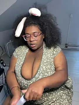 bunbun420247 online show from May 2026 06:58:02 PM