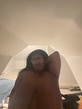 bunbun420247 online show from December 2025 11:43:02 AM