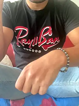 Snapshot of couplebest1 chatting on October 2025 02:25:02 PM couplebest1 online show from October 2025 02:25:02 PM