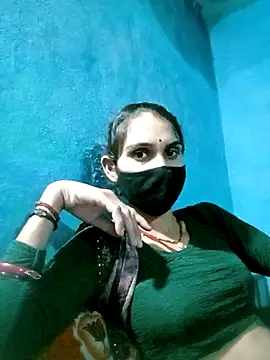 Nishaa ji online show from September 2025 04:46:01 PM