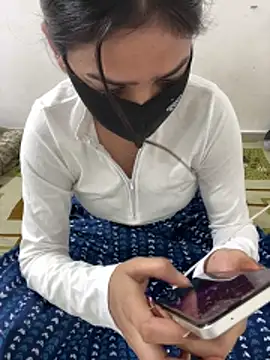 Sex Queen aaraya online show from April 2026 01:28:01 PM