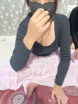 Sex Queen aaraya online show from April 2026 02:25:01 PM