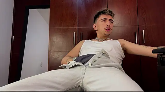 liamty luxor online show from October 2025 01:18:01 AM