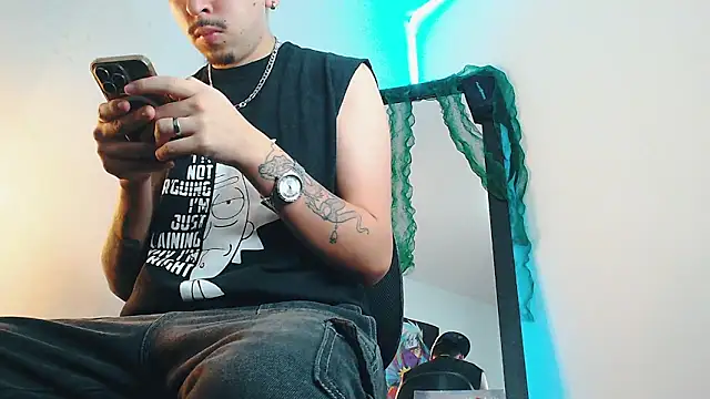 liamty luxor online show from December 2025 04:23:01 AM