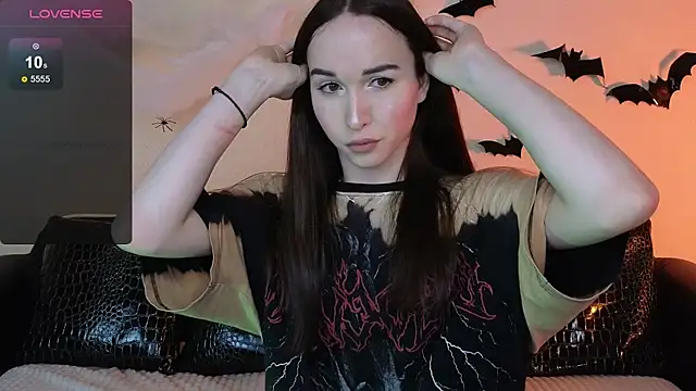 Angeel Kate online show from October 2025 05:06:01 AM