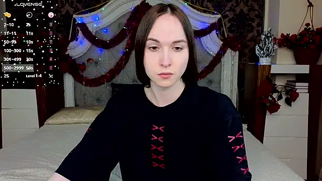 Angeel Kate online show from December 2025 11:38:02 AM