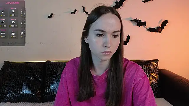 Angeel Kate online show from November 2025 04:38:02 AM