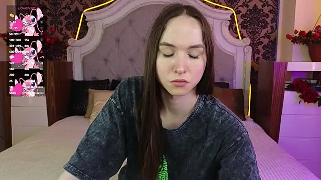 Snapshot of Angeel_Kate chatting on February 2026 06:20:01 AM Angeel Kate online show from February 2026 06:20:01 AM